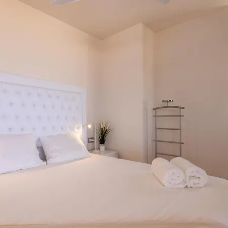 Rooftop Balcon De Los Gigantes Puerto de Santiago